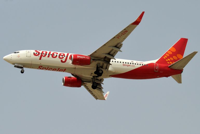 Goa - Pune SpiceJet flight delayed by 8 hours, passengers express frustration