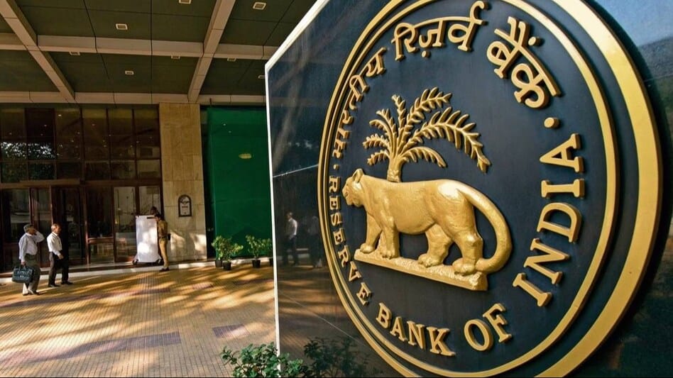 RBI imposes heavy fines on ICICI bank and Yes bank for regulatory violations