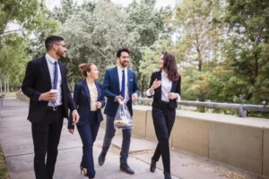 10 Reasons Why Corporate Employees Should Take a 10-Minute Walk After Lunch
