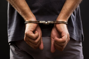 Pune Police detain two in Mumbai for alleged drug use