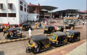 Prepaid auto rickshaw scheme will resume at Pune railway station