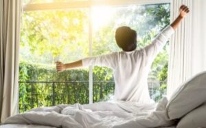Benefits of Early Rising: Reasons to Wake Up with the Sun