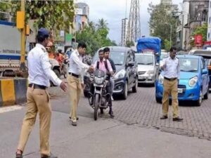 State Wants to Link E-Challans to Motorists' Bank Accounts to Recover Fines