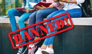 After Hijab, Mumbai College Now Bans Students from Wearing Jeans and T-Shirts on Campus