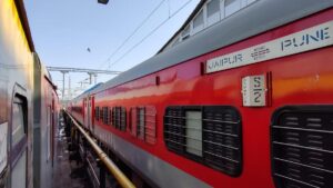 Pune: Change of Composition of Dadar-Hubballi Express and Pune-Jaipur Express