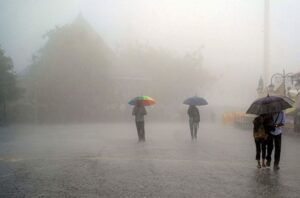Weather Report: Heavy Rains Lash Maharashtra,Week-long Downpour Predicted Across State"