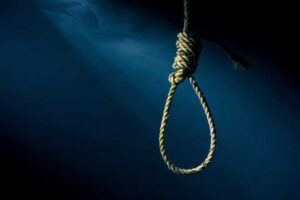 16-year-old girl hangs herself to death in Pune's Yerwada
